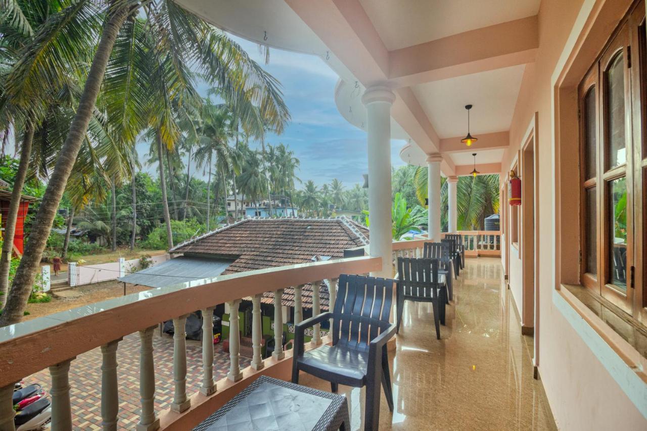 Calangute Bay Hotel Bagian luar foto